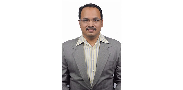 Dr.Roshan Rayen